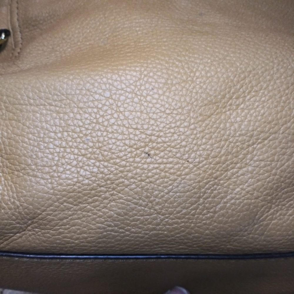 Michael Kors Gansevoort Taupe Large Leather Shoulder Bag - Picture 8 of 11